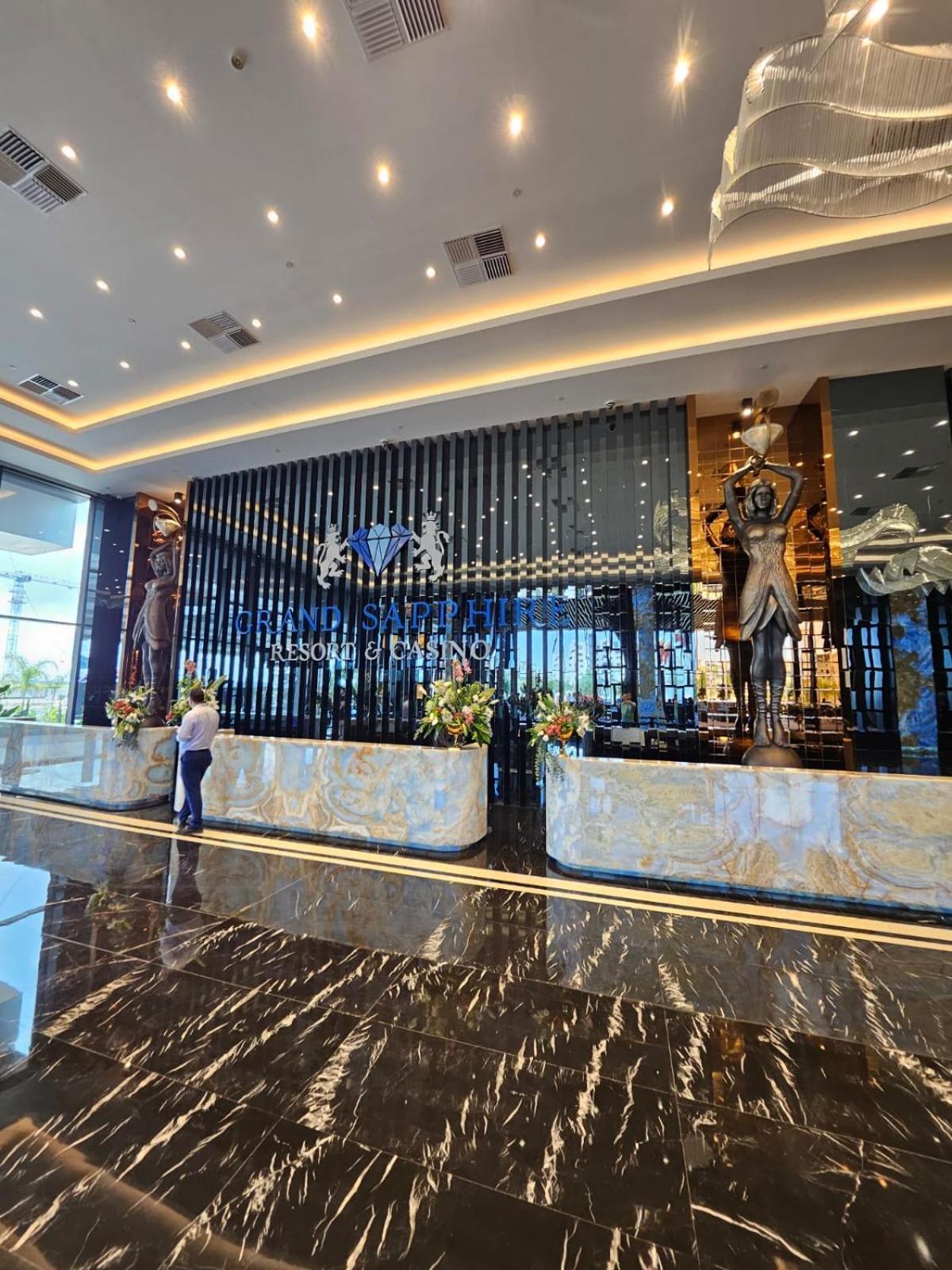 Apartament Grand Sapphire Casino 21 *